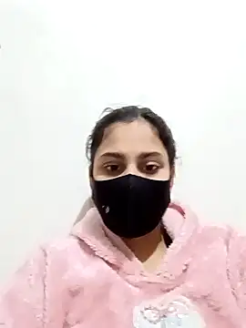 magicmoment00786 online show from December 2024 04:36:02 PM