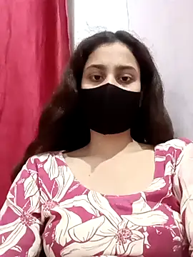 magicmoment00786 online show from October 2025 01:23:01 PM