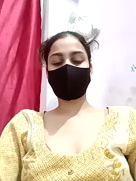 magicmoment00786 online show from September 2025 01:20:01 PM