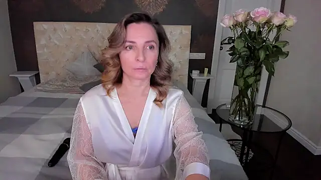 AllisonWilliams online show from November 2025 03:45:02 PM