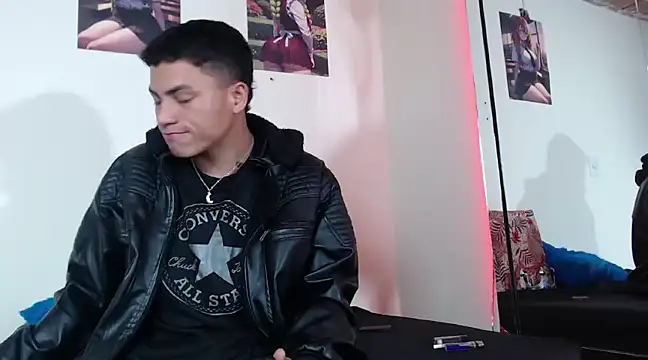 Andres thompson22 online show from December 2024 02:21:02 AM