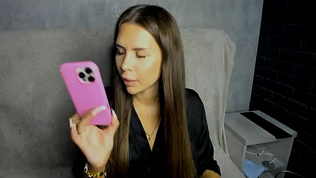 SuraMune online show from March 2026 03:38:01 PM