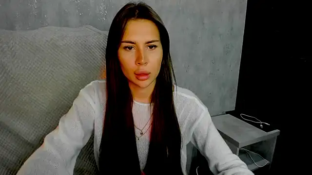 SuraMune online show from November 2025 03:01:02 PM