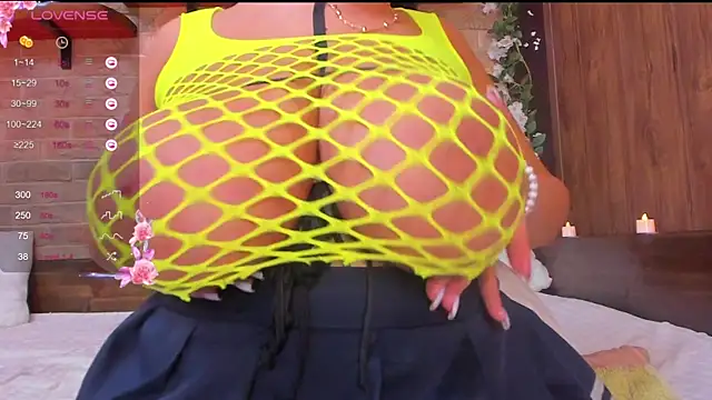 Lizzyvixxx online show from November 2025 03:05:01 PM