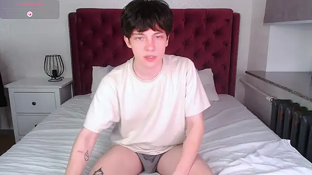 iwillfall online show from April 2026 09:15:02 PM