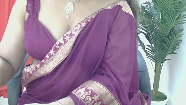 indian anu mallu online show from November 2025 04:56:02 AM