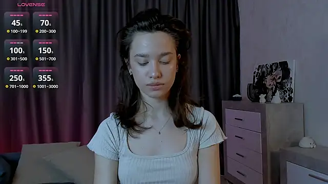 EmeliaReaper online show from October 2025 07:33:02 PM