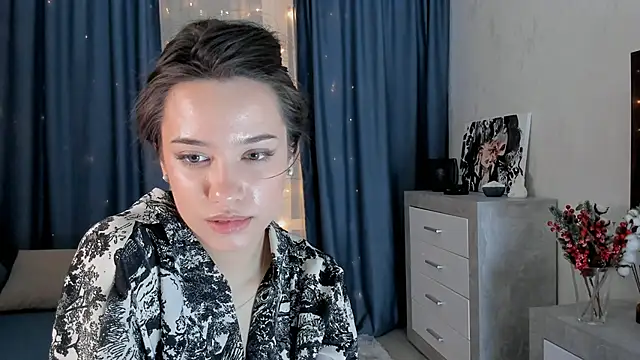 EmeliaReaper online show from February 2025 01:35:01 AM