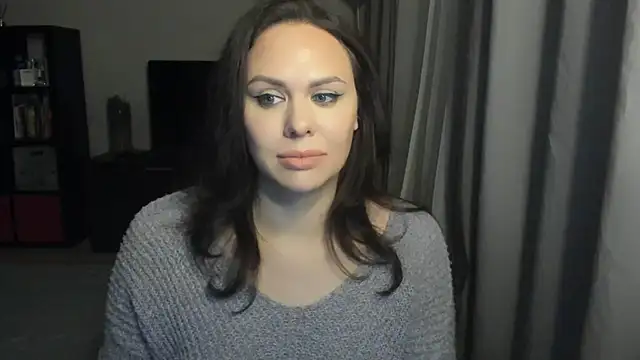 MollyCheiz online show from February 2026 04:14:01 PM