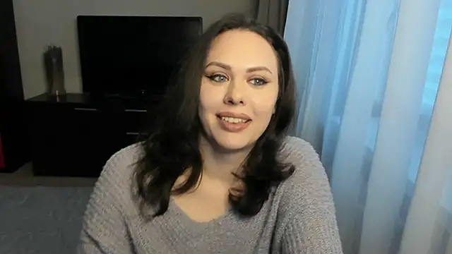 MollyCheiz online show from November 2025 12:16:01 PM