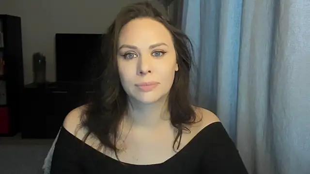 MollyCheiz online show from February 2026 01:31:02 PM