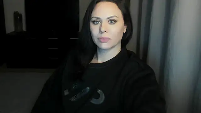 MollyCheiz online show from March 2026 07:19:01 PM