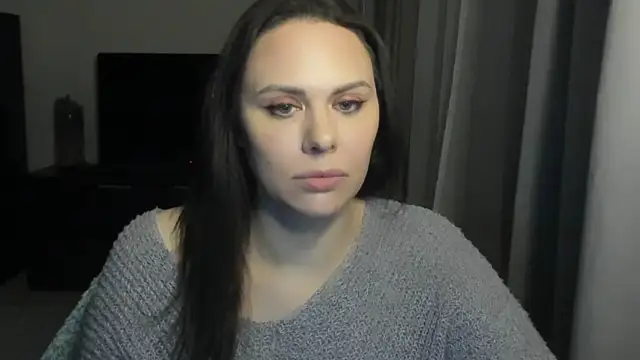 MollyCheiz online show from April 2026 09:43:02 PM