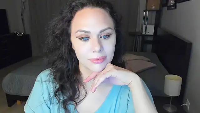 MollyCheiz online show from September 2025 09:36:02 PM
