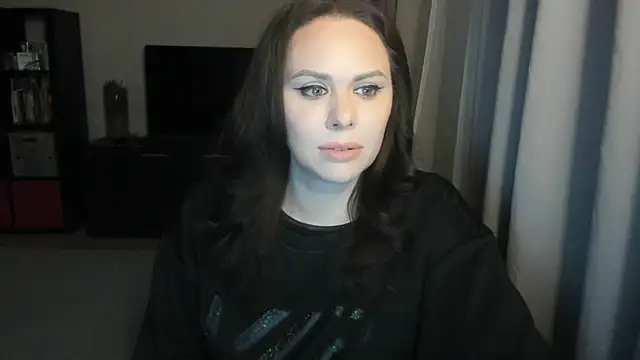 MollyCheiz online show from February 2026 05:43:02 PM