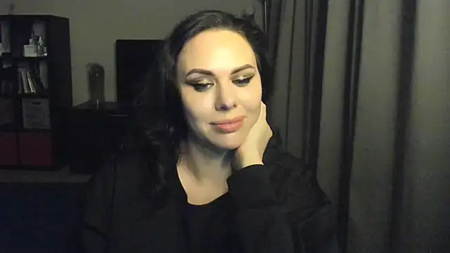 MollyCheiz online show from March 2025 06:29:01 PM