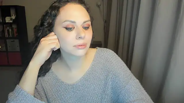 MollyCheiz online show from May 2026 10:59:01 PM