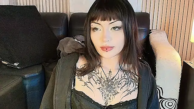 honney dark online show from May 2026 03:00:01 PM