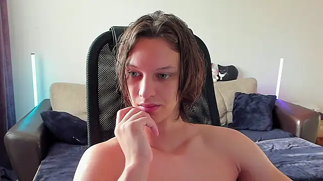 Snapshot of Ostin_meow chatting on July 2026 12:56:01 PM Ostin meow online show from July 2026 12:56:01 PM