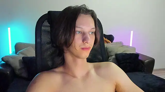 Snapshot of Ostin_meow chatting on July 2026 06:26:02 PM Ostin meow online show from July 2026 06:26:02 PM