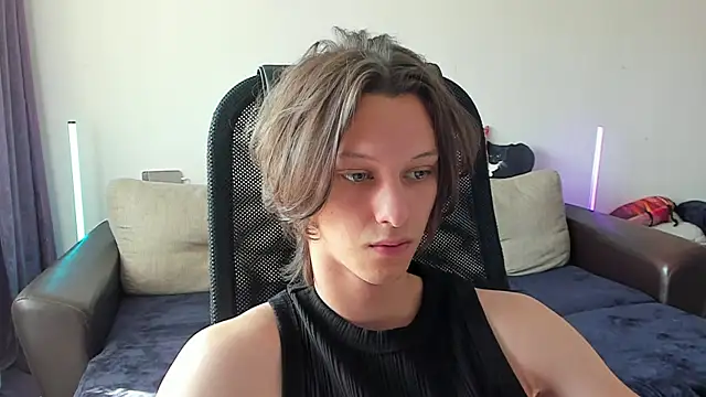 Snapshot of Ostin_meow chatting on June 2026 10:46:02 AM Ostin meow online show from June 2026 10:46:02 AM