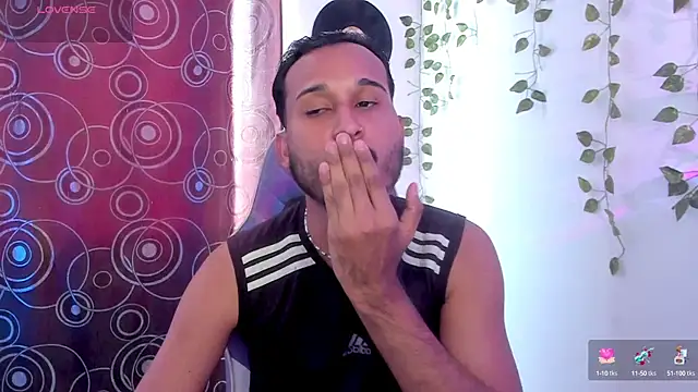 Raf brunette online show from October 2025 04:54:02 PM
