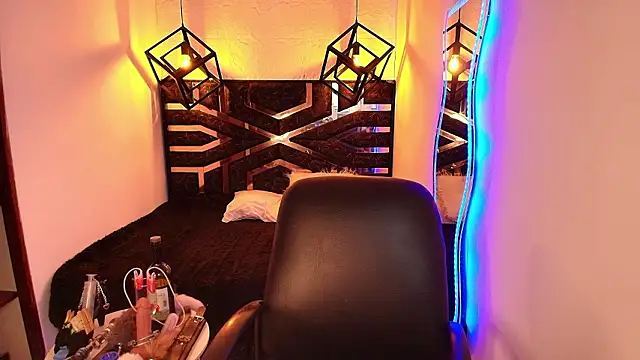 scarleth blue online show from March 2026 02:55:02 AM