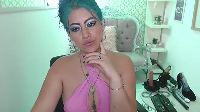 Snapshot of scarleth_blue chatting on March 2025 06:03:02 AM scarleth blue online show from March 2025 06:03:02 AM