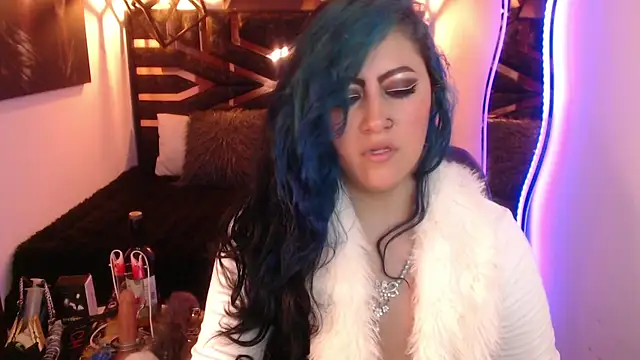 scarleth blue online show from April 2026 03:19:01 AM