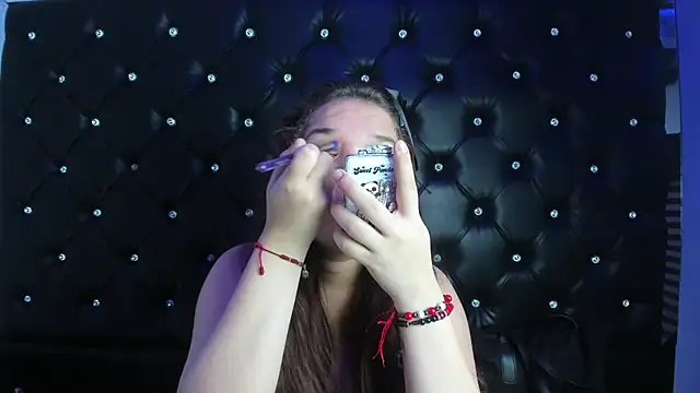 MelanyCarter18 online show from October 2025 01:20:01 PM