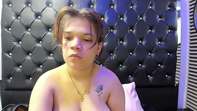 MelanyCarter18 online show from December 2025 01:49:01 PM