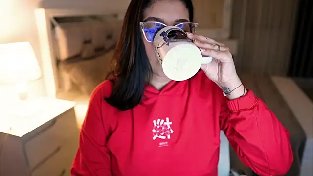 Camilaa bueno online show from October 2025 12:56:02 AM