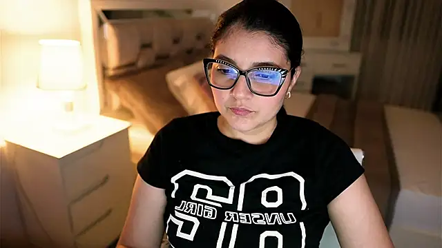 Camilaa bueno online show from October 2025 11:51:02 PM