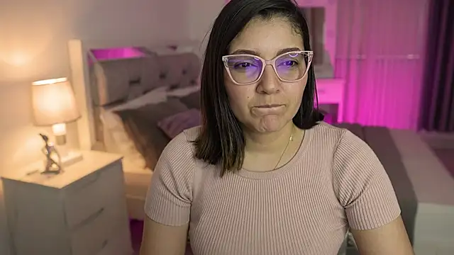 Camilaa bueno online show from January 2025 10:45:02 PM