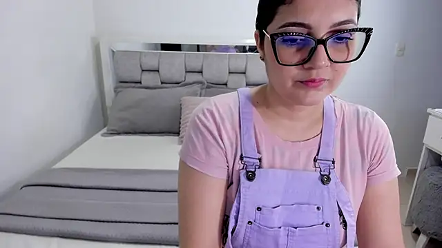 Snapshot of Camilaa_bueno chatting on July 2026 11:26:02 PM Camilaa bueno online show from July 2026 11:26:02 PM