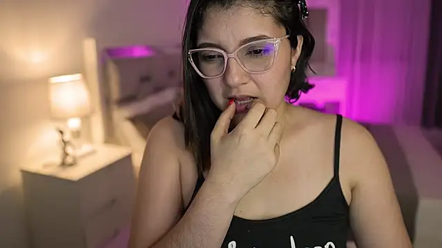 Camilaa bueno online show from January 2025 01:02:01 AM