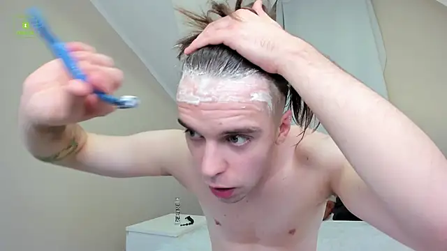 Derald suck online show from December 2024 04:01:02 PM