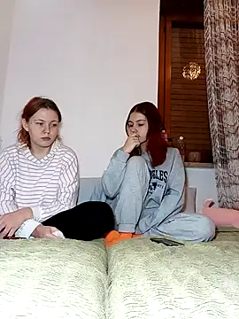 ella grays online show from November 2025 05:13:02 PM