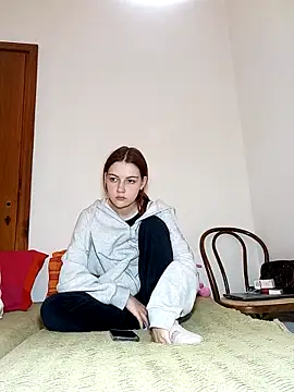 ella grays online show from December 2025 05:48:01 PM