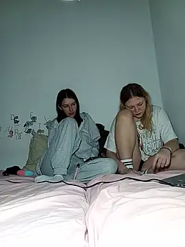 ella grays online show from May 2026 10:20:01 PM