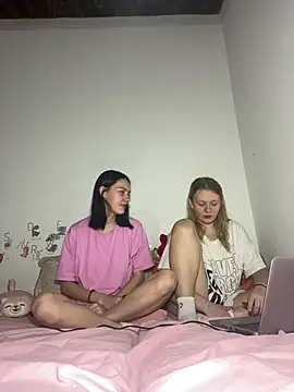 ella grays online show from May 2026 08:12:02 PM