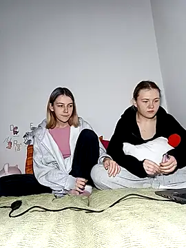 ella grays online show from February 2026 05:13:02 PM