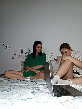 ella grays online show from June 2026 07:59:02 PM