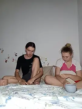 ella grays online show from June 2026 08:08:02 PM