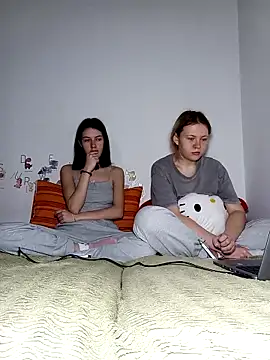 ella grays online show from March 2026 06:53:02 PM