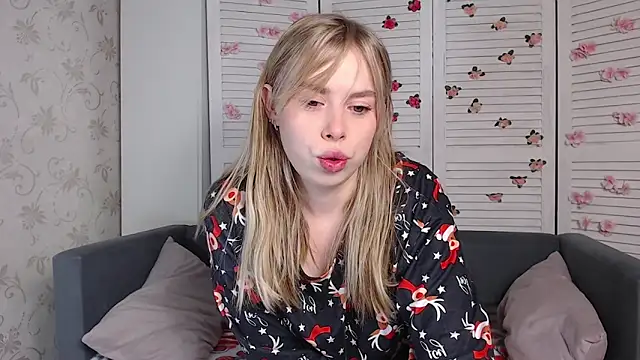 sofiaa here online show from January 2026 12:14:02 AM