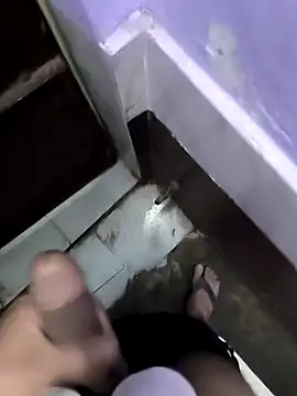 Snapshot of faaseel chatting on February 2025 03:09:01 PM faaseel online show from February 2025 03:09:01 PM