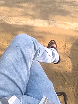 Snapshot of faaseel chatting on February 2025 09:56:02 AM faaseel online show from February 2025 09:56:02 AM