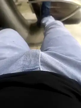 Snapshot of faaseel chatting on March 2025 10:05:02 AM faaseel online show from March 2025 10:05:02 AM