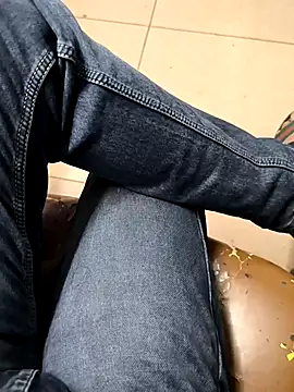 Snapshot of faaseel chatting on February 2025 12:16:02 PM faaseel online show from February 2025 12:16:02 PM